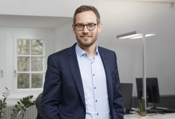 SC2023 0380 andreas kuenzli ret